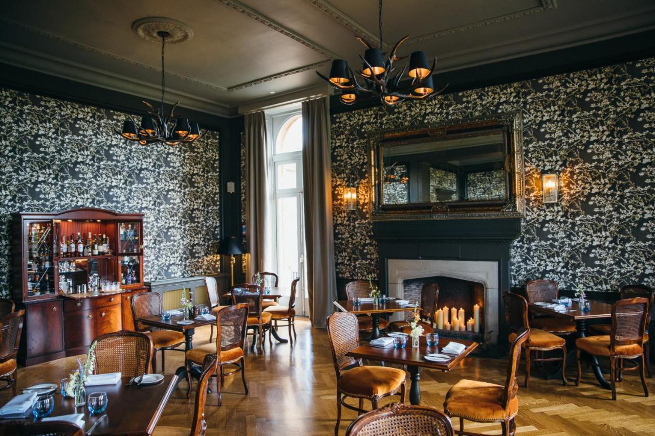 Pensjonat Cornhill Castle Biggar Zewnętrze zdjęcie